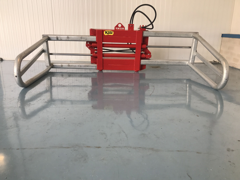 Image de Small Rectangular Bale Clamp